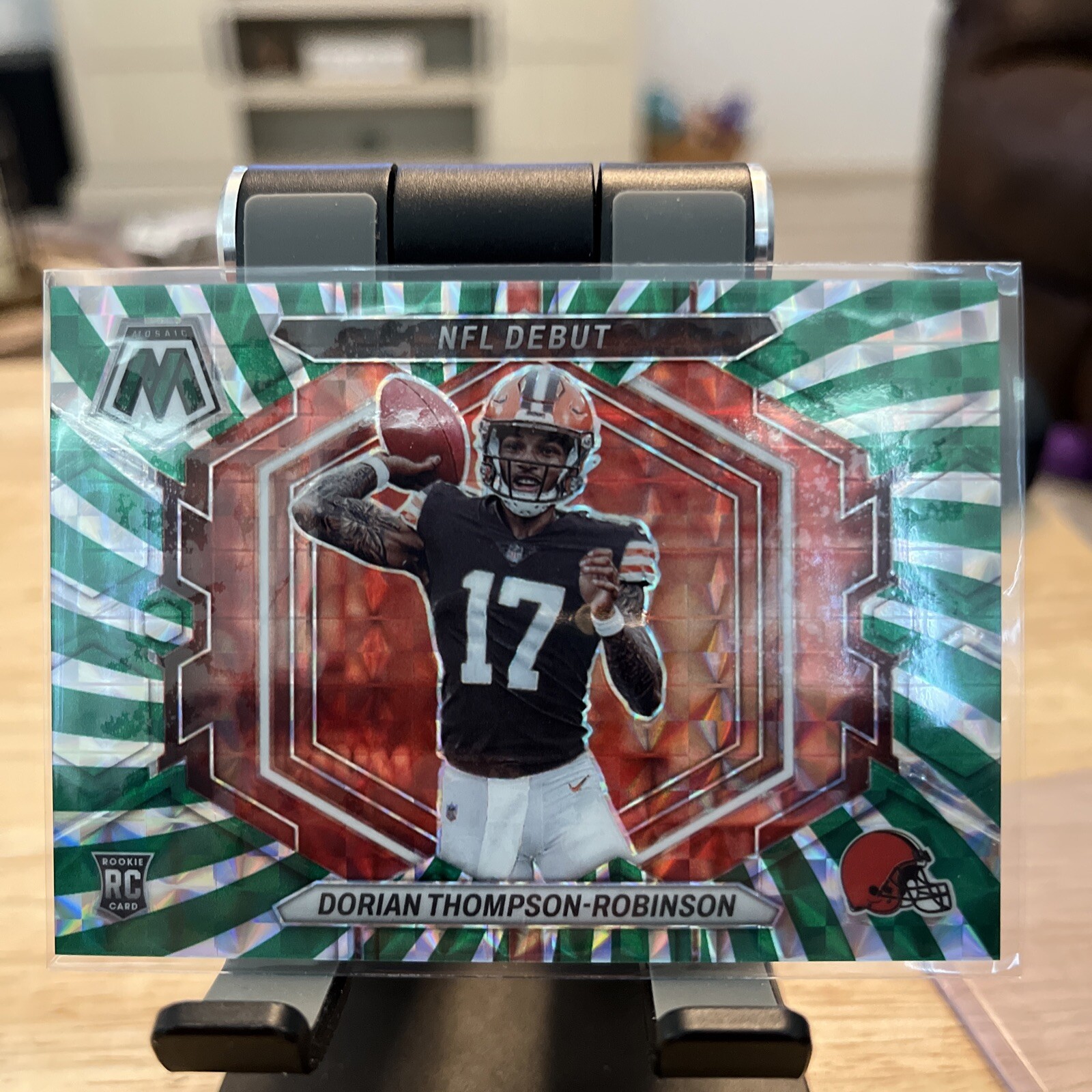 2023 Mosaic FOTL Dorian Thompson-Robinson Green Swirl NFL Debut RC 11/11