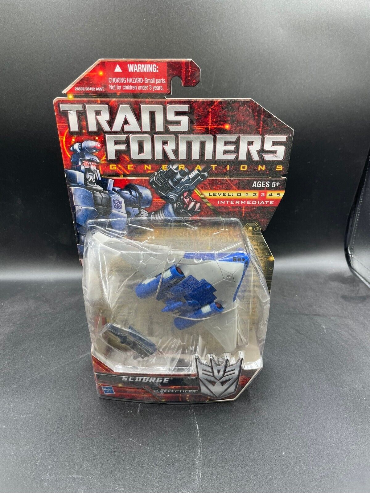 Transformers Generations Deluxe Class Scourge Action Figure NIB