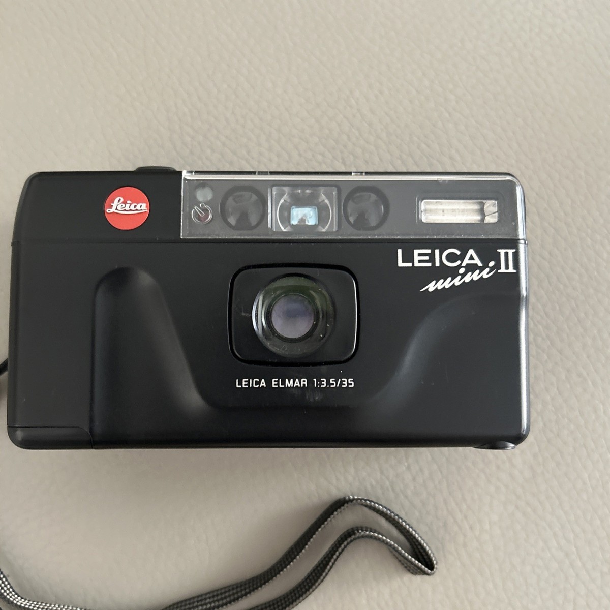 ＊完動品　Leica mini II ELMAR 35mm F3.5 Leica Mini II Elmar 35mm f/3.5 Point & Shoot Film Camera