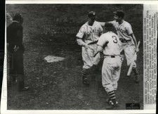 Top 10 Bill Terry Baseball Cards 23