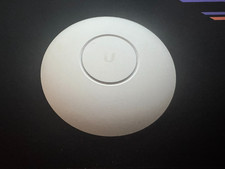 Ubiquiti UAP-AC-PRO UniFi AP 802.11ac Dualband AC1750 PoE WiFi Access Point