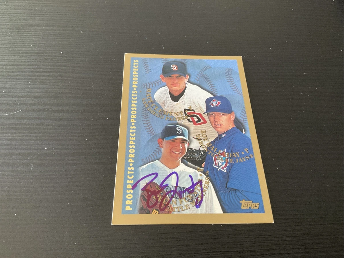 Roy Halladay Autographed Baseball Sports Trading Cards