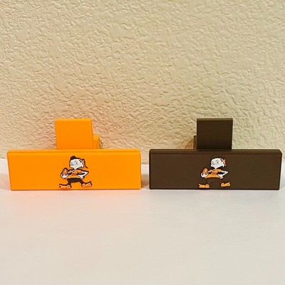 NFL Cleveland Browns Sports Card Stand Display Fits Graded & Ungraded Cards