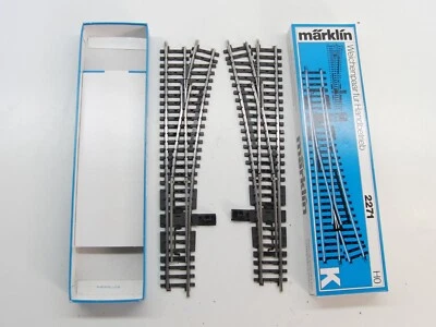 Märklin H0 2271 , K-Gleis, 2x schlanke Weiche, rechts+links, OVP, geprüft#7496 - Bild 1 von 2
