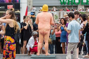 Donald-Trump-Statue