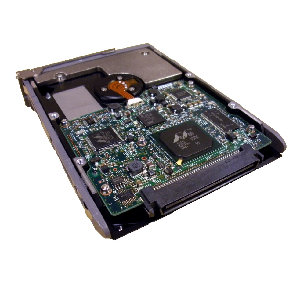 Sun 540-6599 X5264A 73GB 10K SCSI Hard Drive w/ Spud Bracket - Image 2 of 3