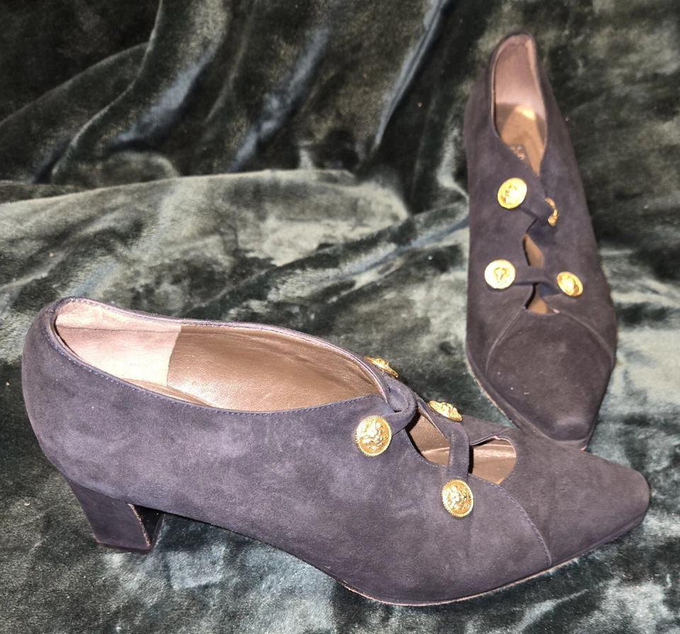 Tacones de gamuza vintage Prevata Vero Cucio azul marino hechos en Italia talla 6 1/2B usados en excelente estado Foto 3 de 4