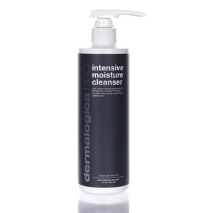 intensive moisture cleanser