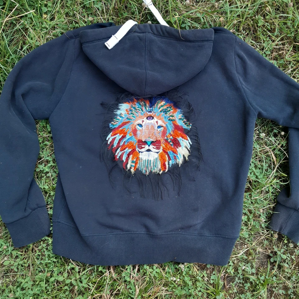 Psychedelic Lion Third Eye Large Handmade Backing Embroidered Patch from Ukraine - Image 4 of 4