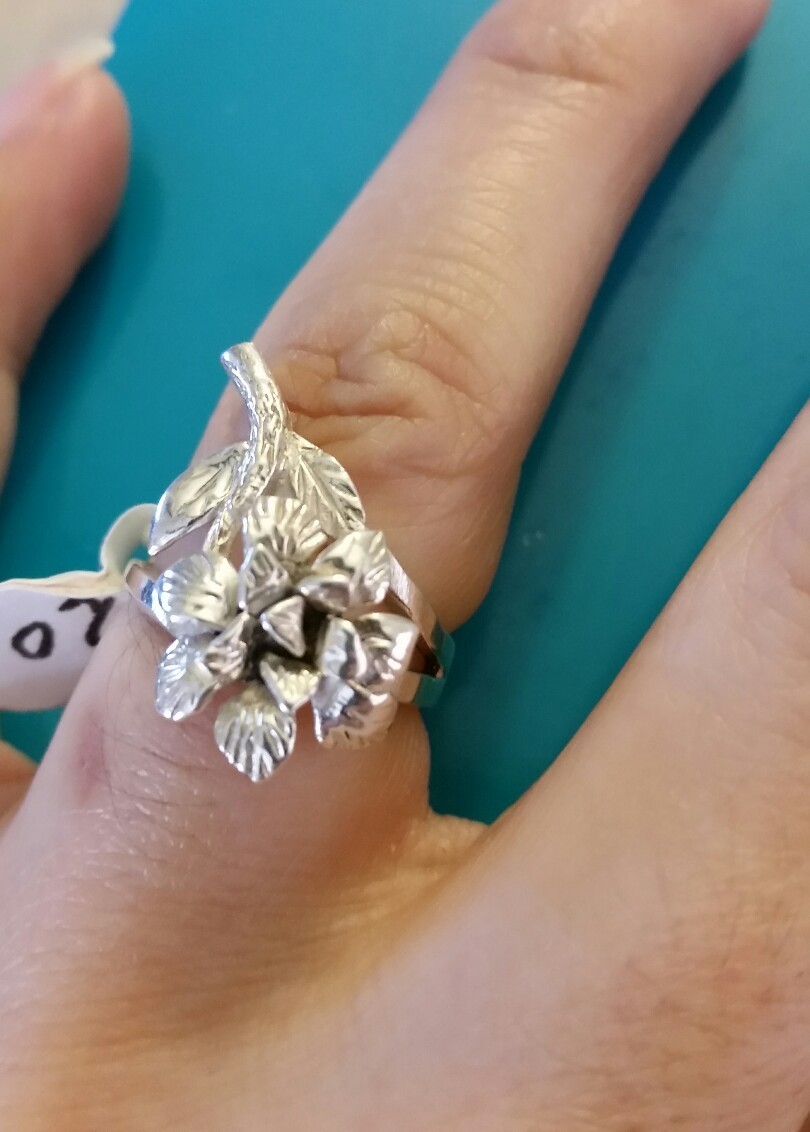 Sterling Silver Dakota West Flower Rose Ring 925 Size