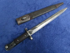 RARE ORIGINAL VINTAGE M1903 BRITISH MK III SMLE RIFLE BAYONET AND SCABBARD