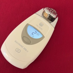 NU SKIN NUSKIN Galvanic Spa II System Ageloc Body Face Spa Beauty