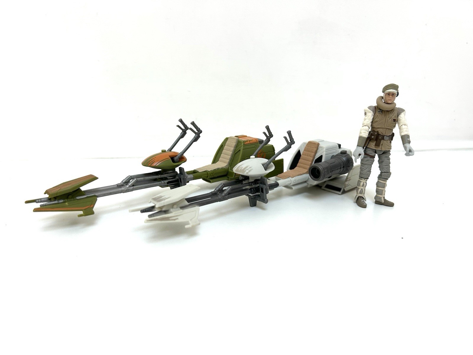 LFL Hasbro Star Wars Rebels Ezra And White Speeder With Luke Action Figure 2011