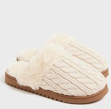 NEW Loft Cable-Knit Scuff Slippers