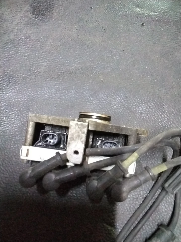 Bobine (allumage) Fiat Panda 2 Année 2004 Essence 1.1i - Photo 3/4