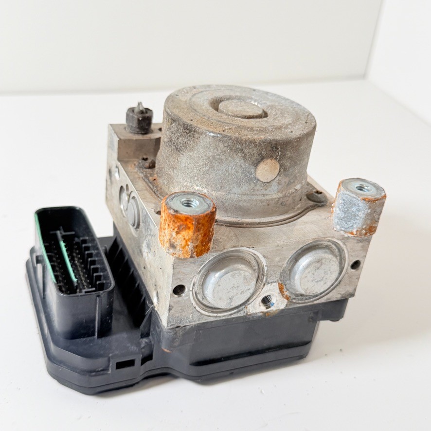 2018 TOYOTA COROLLA ABS ANTI-LOCK BRAKE PUMP MODULE OEM 89541