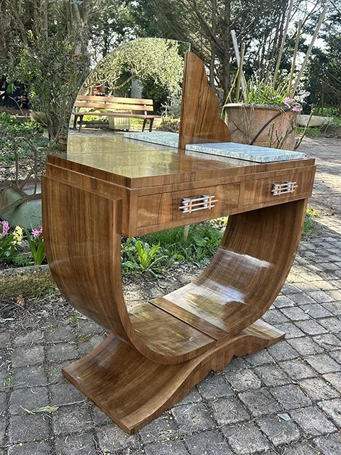 MEUBLE DE POUPÉE Buffet, rangement ancien en bois EUR 3,00 - FR