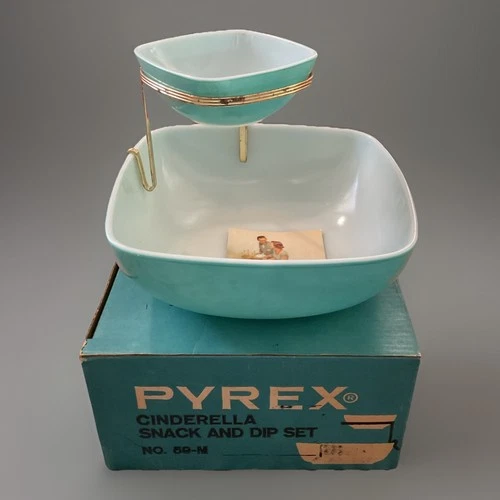 Vintage Pyrex Turquoise Cinderella Snack Chip & Dip Bowl Set Original Box Aqua