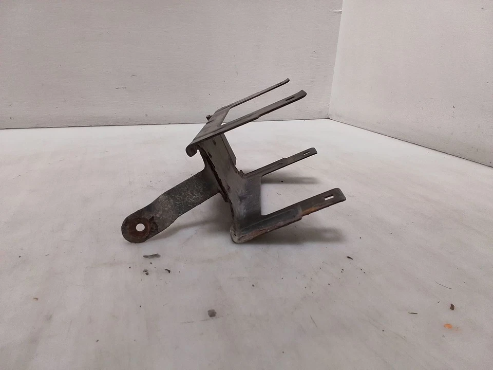 Soporte de montaje en caja de fusibles Jeep TJ Wrangler 2000-2006 145185 Foto 3 de 4