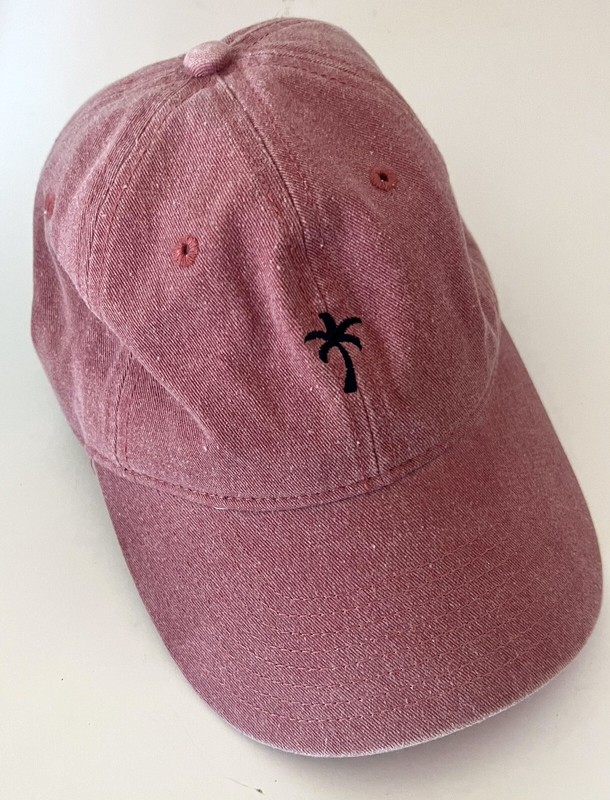 Hilton Head Island Palm Tree Men's adjustable baseball cap Never worn