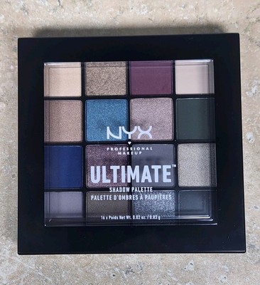 NYX Professional Makeup Ultimate Eyeshadow Palette 16 Poids - USP10 ''ASH'' 