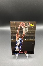 1994 Classic - Grant Hill Rookie Card #4 Duke Blue Devils RC - Detroit Pistons. rookie card picture