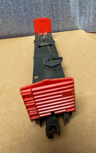 POSTWAR O GAUGE LIONEL EXPLODING CAR BASE / ENDS      619291 - Picture 3 of 6