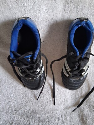 Kids Football Boots - Size 11k -  umbro - blue and black-.......................