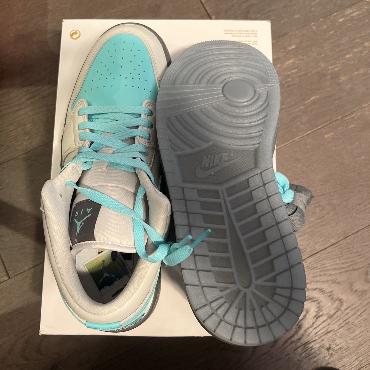 超希少　ジョーダン１　ランタンシェード Air Jordan 1 Low SE 