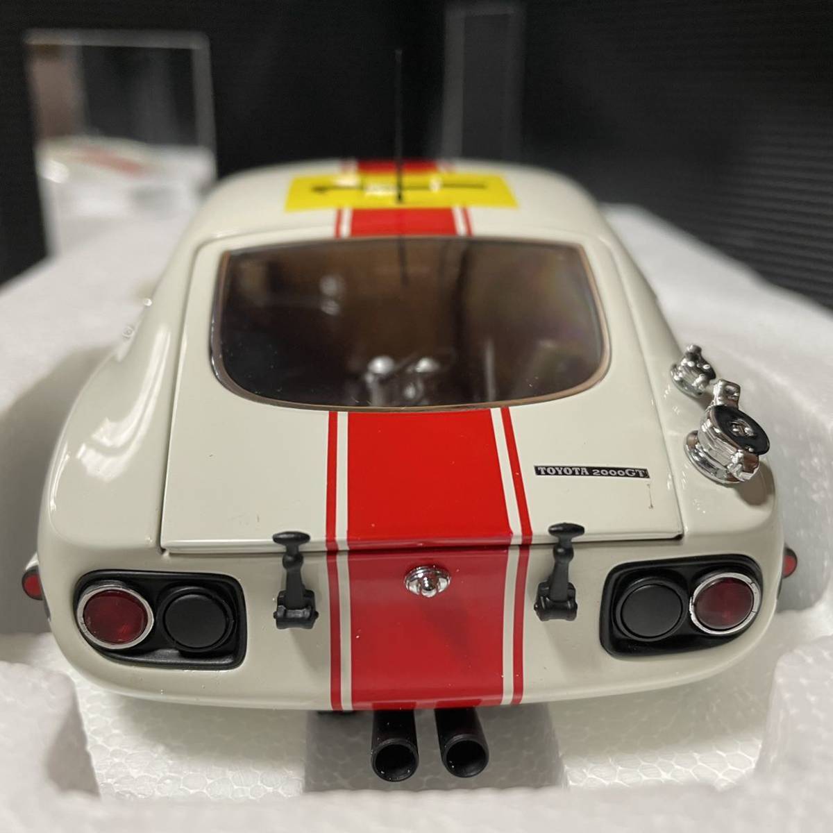 Autoart 1/18 Toyota 2000 GT 24 HRS FUJI 1967 Extremely Rare Autoart 1/18 Toyota 2000 GT 24 HRS FUJI 1967 Extremely Rare