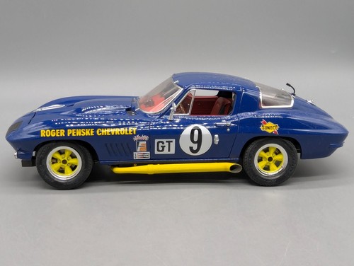 Maquetas de coches 1:18 Exoto Chevrolette Corvette Stingray Sebring #9 en embalaje original - Imagen 4 de 22