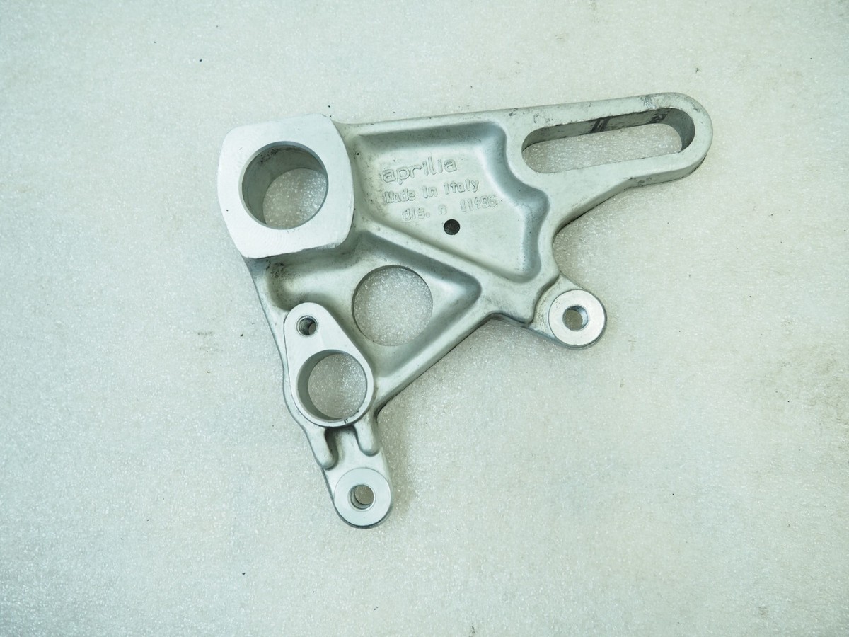 Support caliper Aprilia RSV 1000 2006 / 2010 BRAKE CALIPER BRACKET