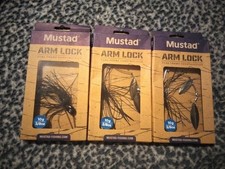 Lot Of 3 Mustad Arm Lock Spinnerbait 3/8 Oz. Black