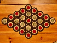 PRIM WOOL FELT PENNY RUG TABLE RUNNER CANDLE MAT GREAT WINTER CHRISTMAS COLORS