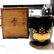 Wajima Lacquer Fujino Shoko Raden Chrysanthemum Rikyu Natsume Tea Caddy