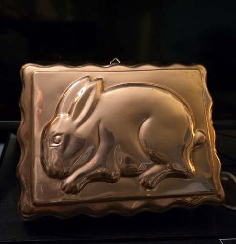 vintage Rabbit Metal Mold Pan, copper made in Japan
