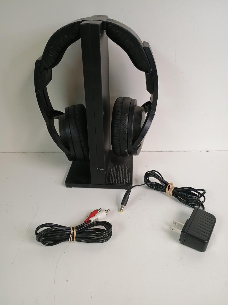 Sony MDR-RF985R Wireless Headphones with Transmitter and Accessories