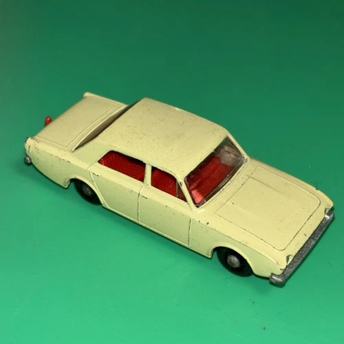Vintage 1965 MATCHBOX Lesney No. 45 FORD CORSAIR Diecast Car #AB