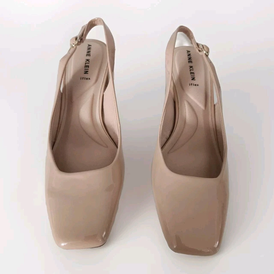 Bombas Anne Klein iflex LANEY couro envernizado nude biqueira quadrada 9 novas - Imagem 3 de 4
