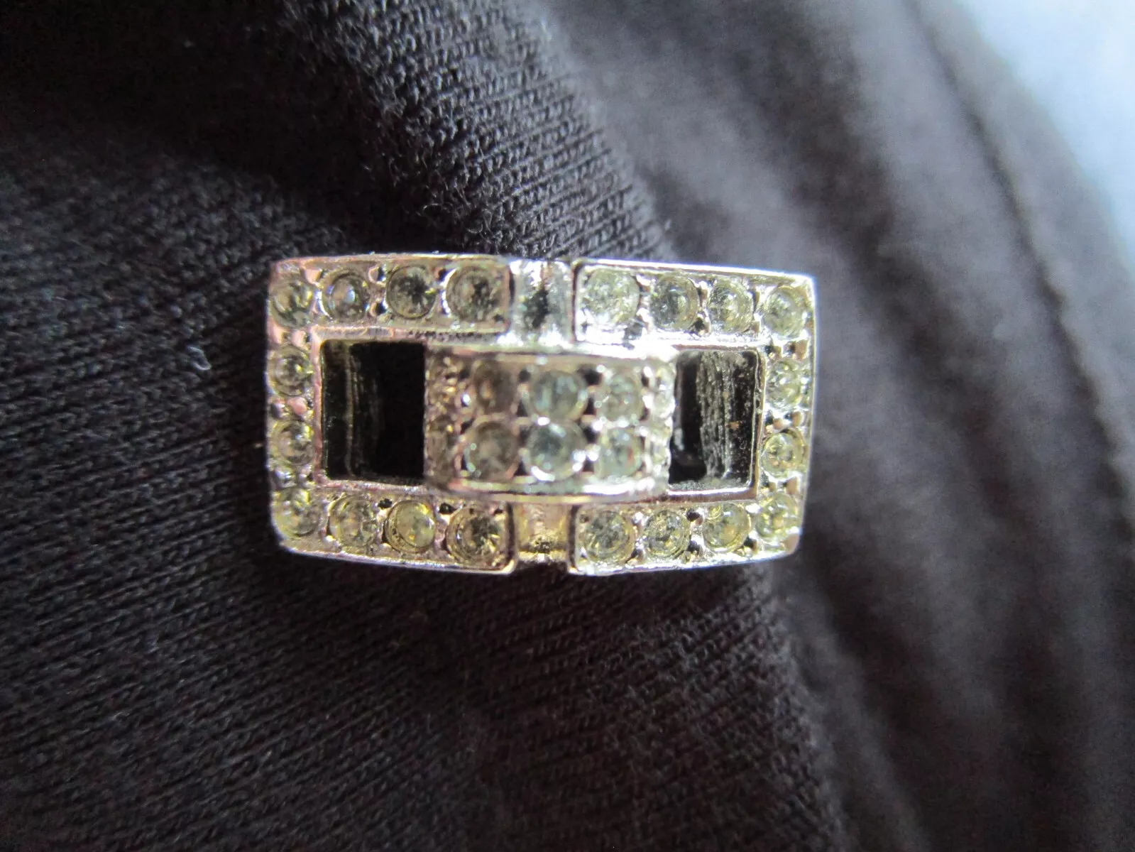 1 BOUCLE D'OREILLE SIMPLE CD CHRISTIAN DIOR LINKED STRASS CLIP SUR CD