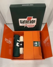 Stranger Things X Gatorade Glass Bottle 1987 Hawkins Capsule Size S/XL/XXL