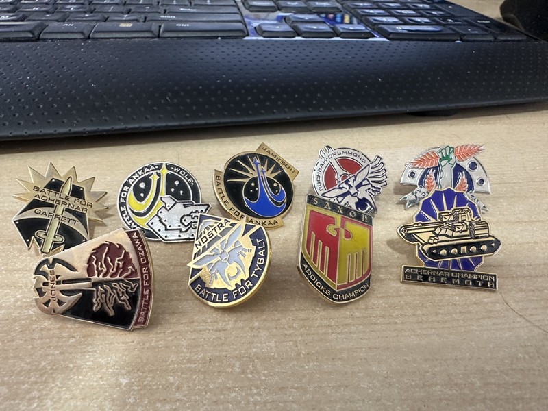  Mechwarrior Dark Age:  Enamel Pin Badges by Wizkids 15 in total