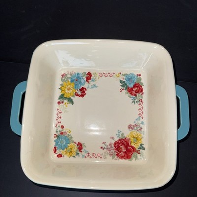 The Pioneer Woman Fancy Flourish 8-Inch Square Stoneware Baker