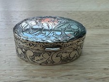 Super Quality Hallmarked Sterling Silver Pill Box by Ari D Norman London 1977.
