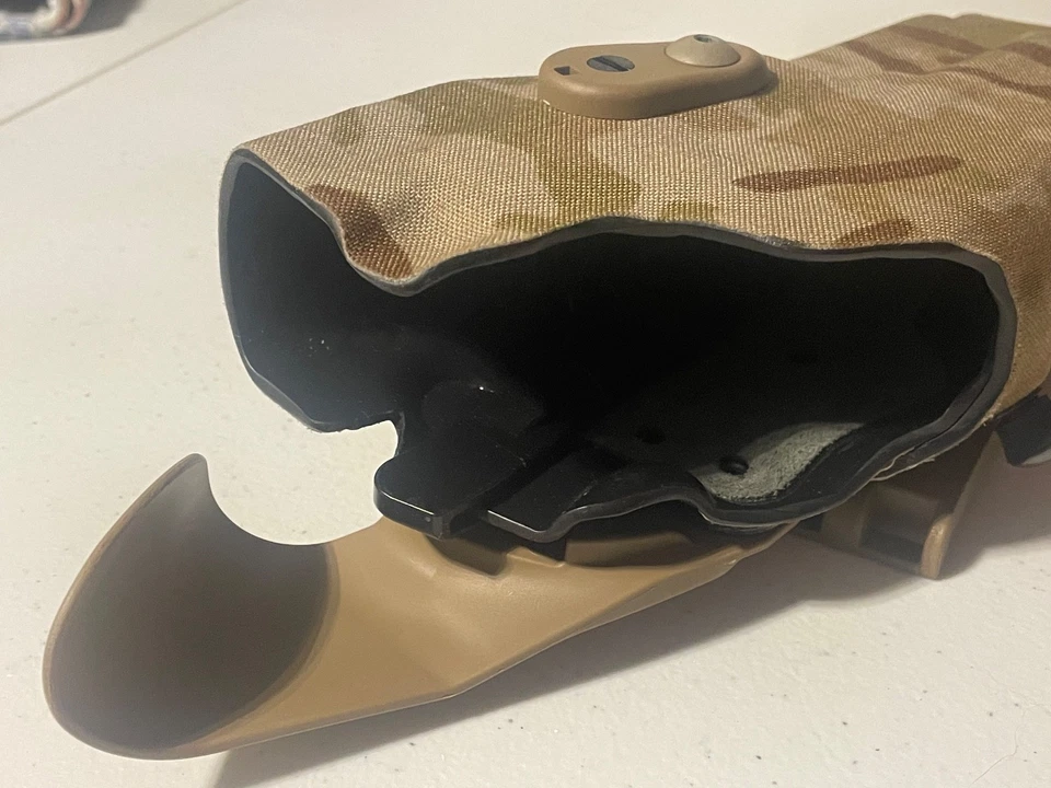 New Safariland 654RD ALS Low Signature Holster Glock 19 23 M3Light Multicam RH - Image 4 of 4
