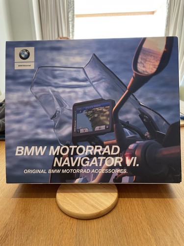 BMW MOTORADD NAVIGATOR VI GPS SAT NAV 77528355994 BOXED WITH LIFETIME MAPS 