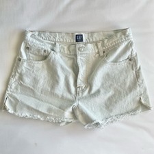 GAP Womens Light Wash Denim Shorts High-Rise 3" Inseam Raw Hem Jean Size 27R