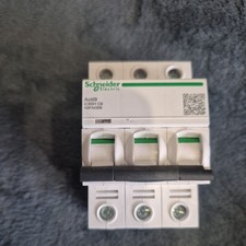Schneider Acti9 iC60H 3P 6A C Miniaturowy wyłącznik (A9F54316)