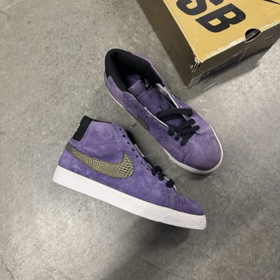 Size 7.5 - Nike SB Blazer Mid Varsity Purple Sneakers