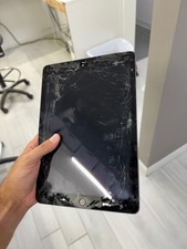 Apple iPad 9th Generation A2604 64 GB 4G, 10.2 in - Space Gray see desc
